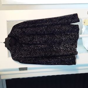 New Ellegant  Black Sequence Top From Dressbarn. Size. 24